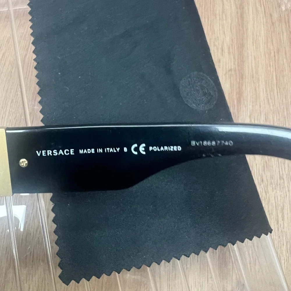 Versace Sunglasses Men 59mm Black Fair Polarized Greca Key Mod 4296 GB1/81